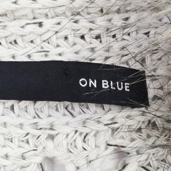 On Blue Cardigan Sweater Womens Medium Beige Open Front Faux Fur Trim Cable Knit - Picture 6 of 7